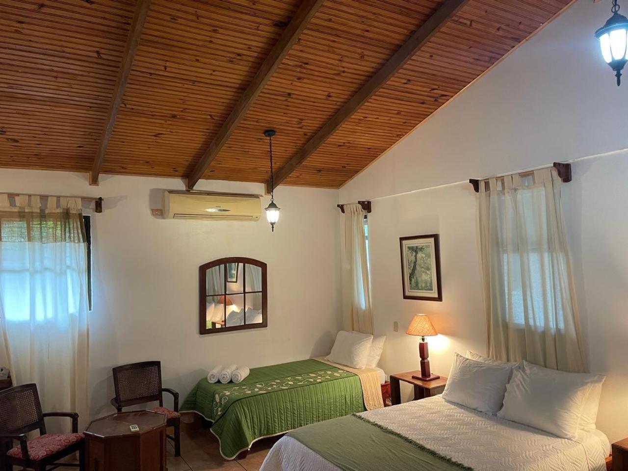 Kakao Lodge & Garden Rio Celeste Bijagua Ngoại thất bức ảnh