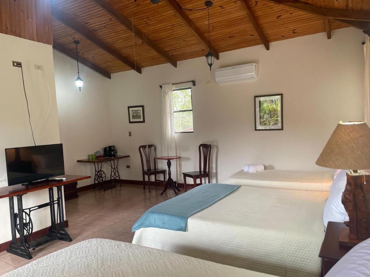 Kakao Lodge & Garden Rio Celeste Bijagua Ngoại thất bức ảnh